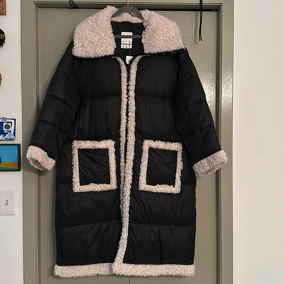 Abercrombie & Fitch Black and Cream Faux Fur Puffer Parka Coat XL - Picture 1 of 10